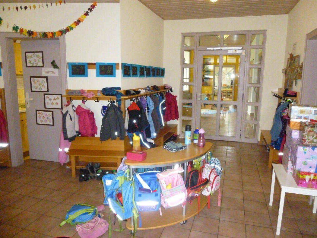 kiga_li_innen_02_garderobe